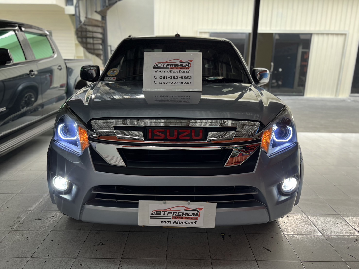 เลือกไฟหน้า led