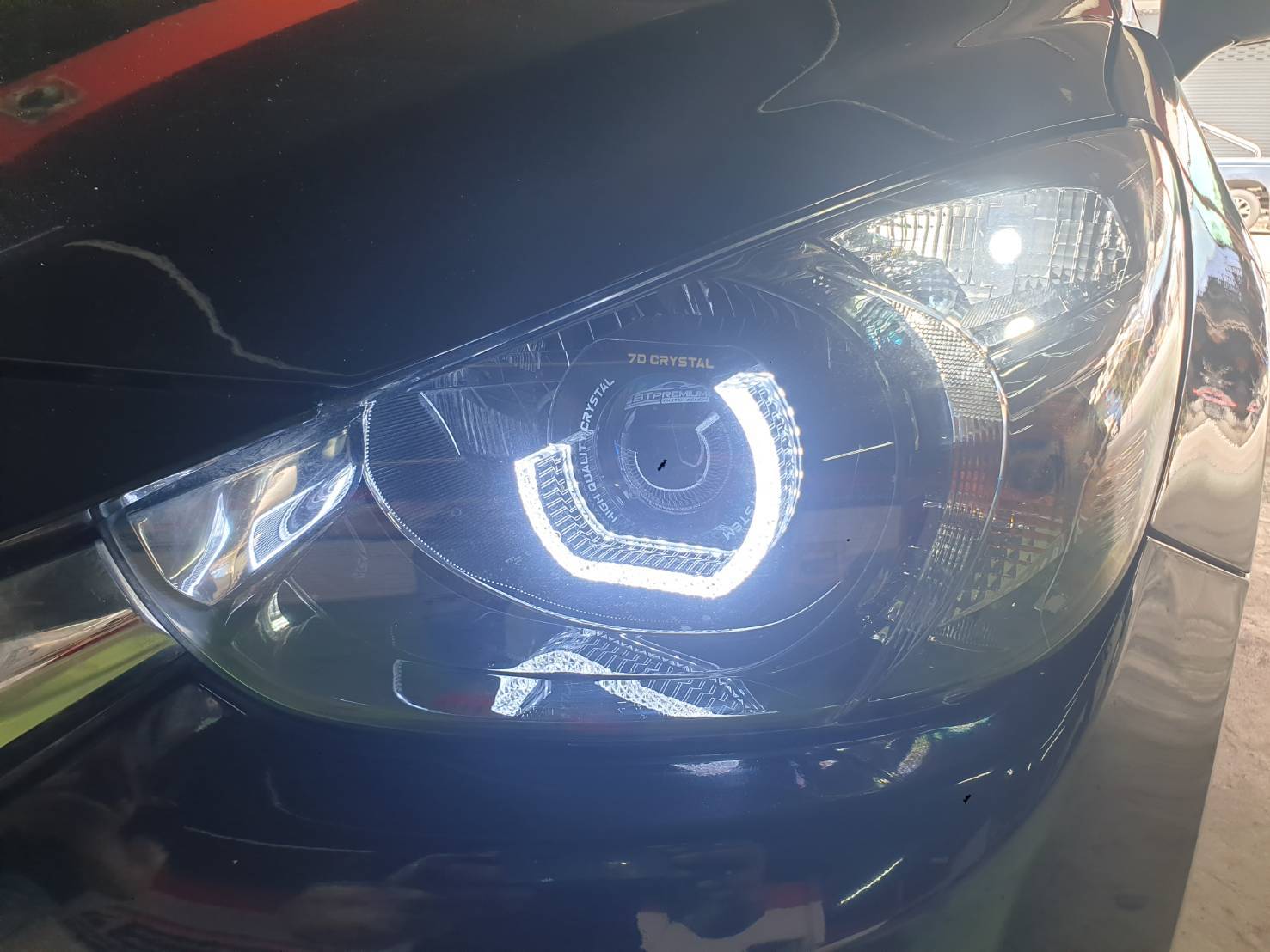 เปลี่ยนหลอดไฟหน้ารถ LED เปลี่ยนหลอดไฟหน้ารถ LED