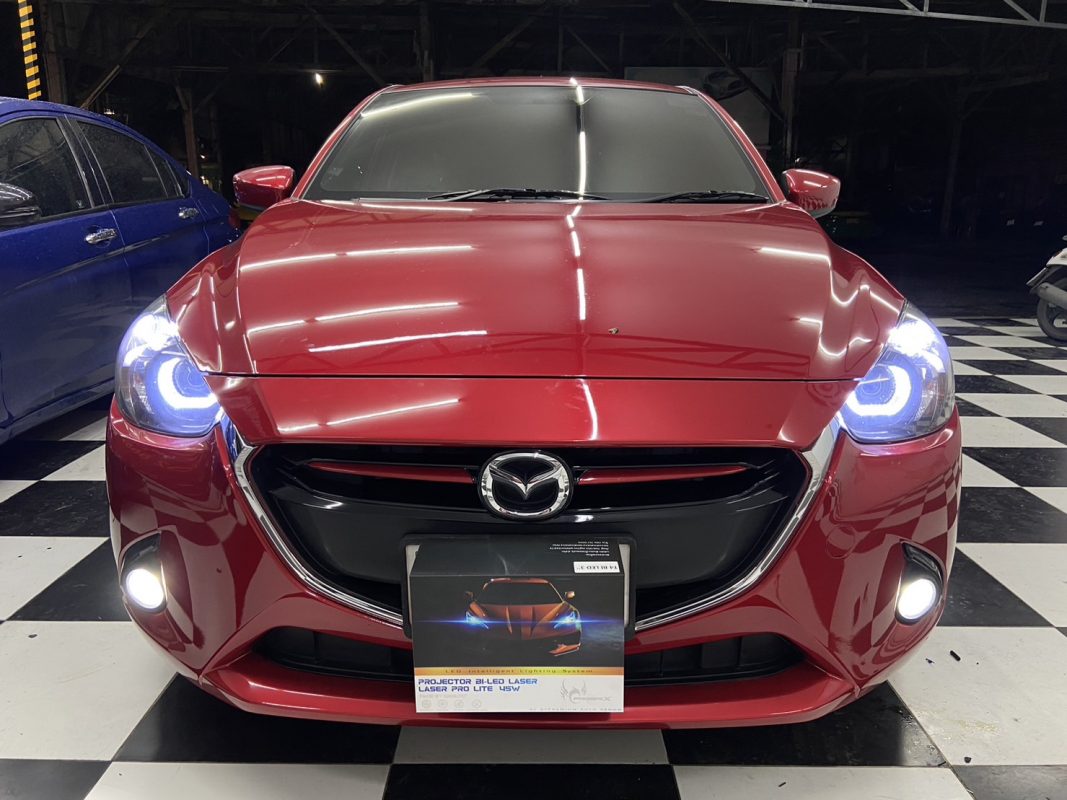 ซ่อมไฟหน้ารถยนต์ ราคาถูก คุณภาพดี