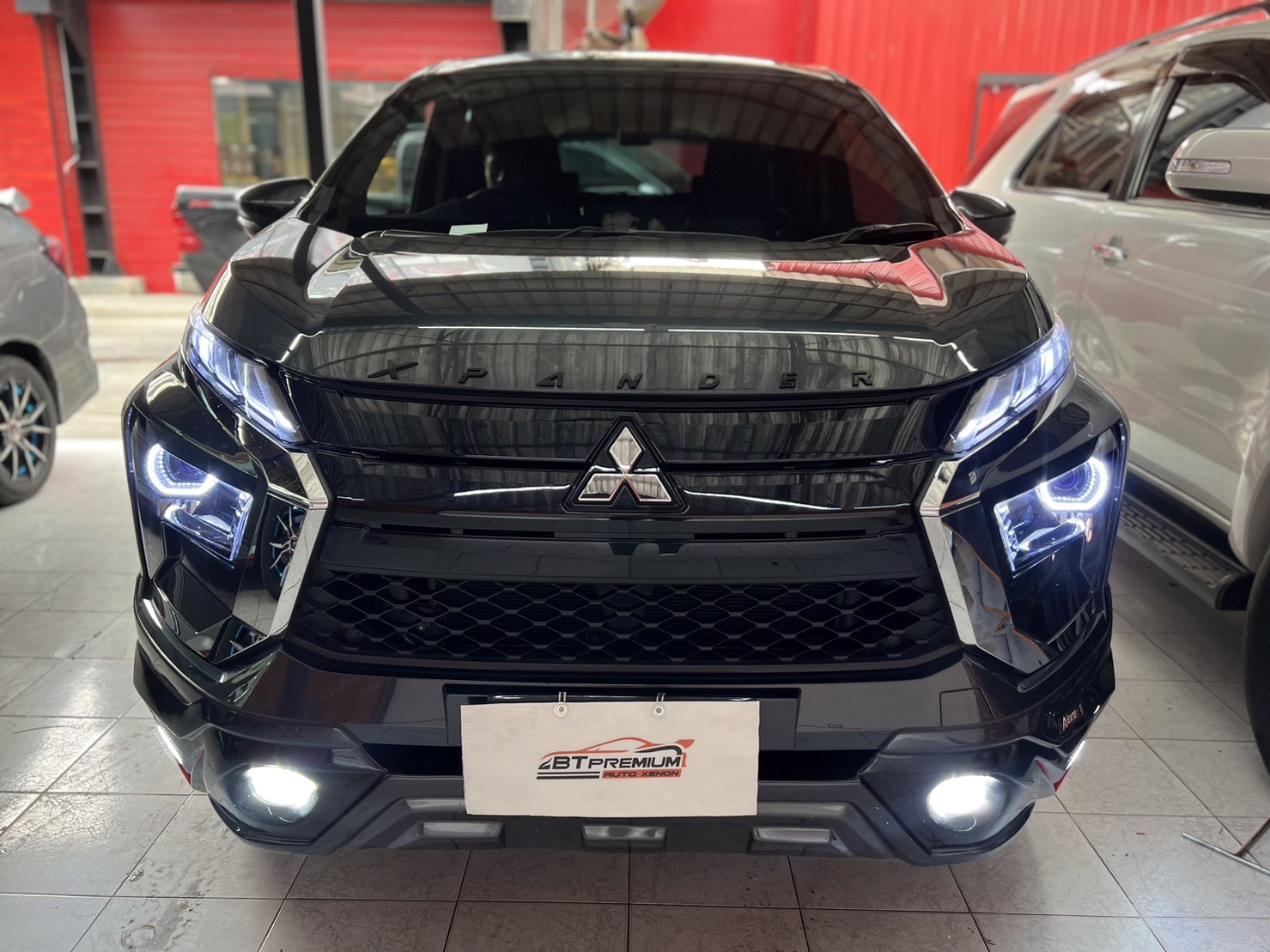 ร้านซ่อมไฟรถยนต์ใกล้ฉัน