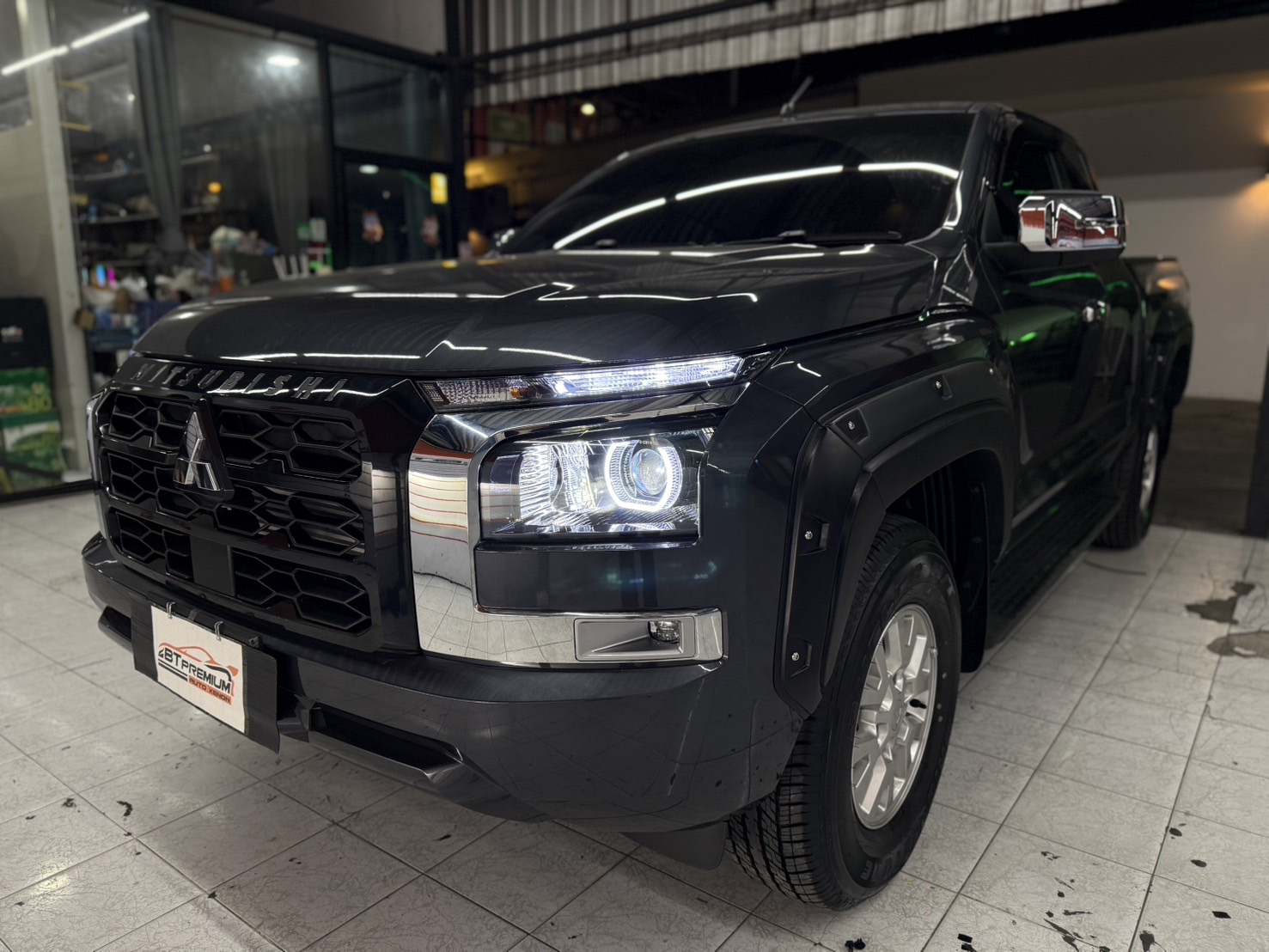 เปลี่ยนหลอดไฟรถยนต์ ใกล้ ฉัน เปลี่ยนหลอดไฟรถยนต์ ใกล้ ฉัน