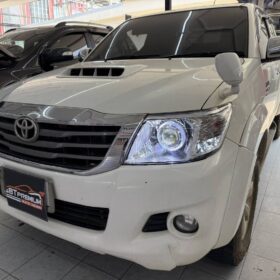 หลอดไฟ รถ คุณภาพสูง