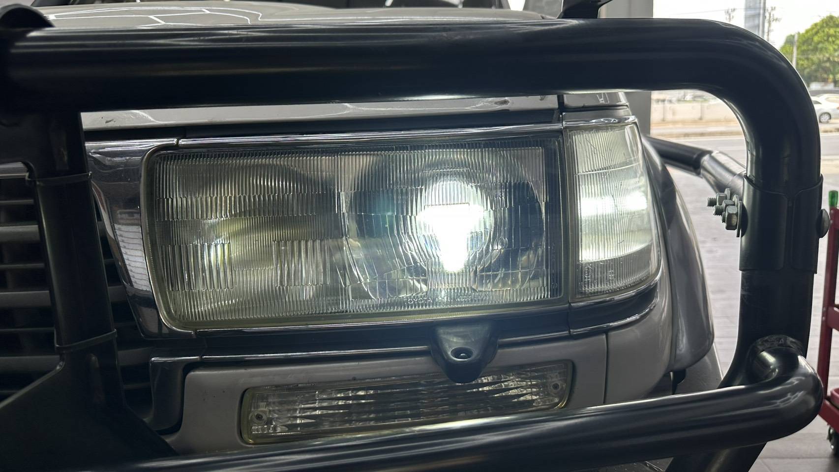 ร้านซ่อมไฟหน้ารถยนต์