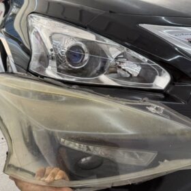 ไฟหน้าโปรเจคเตอร์