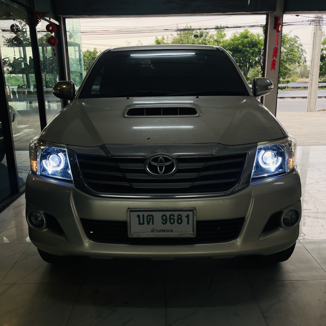 ค้นหาร้านไฟหน้ารถยนต์ ใกล้ ฉันได้ที่นี่