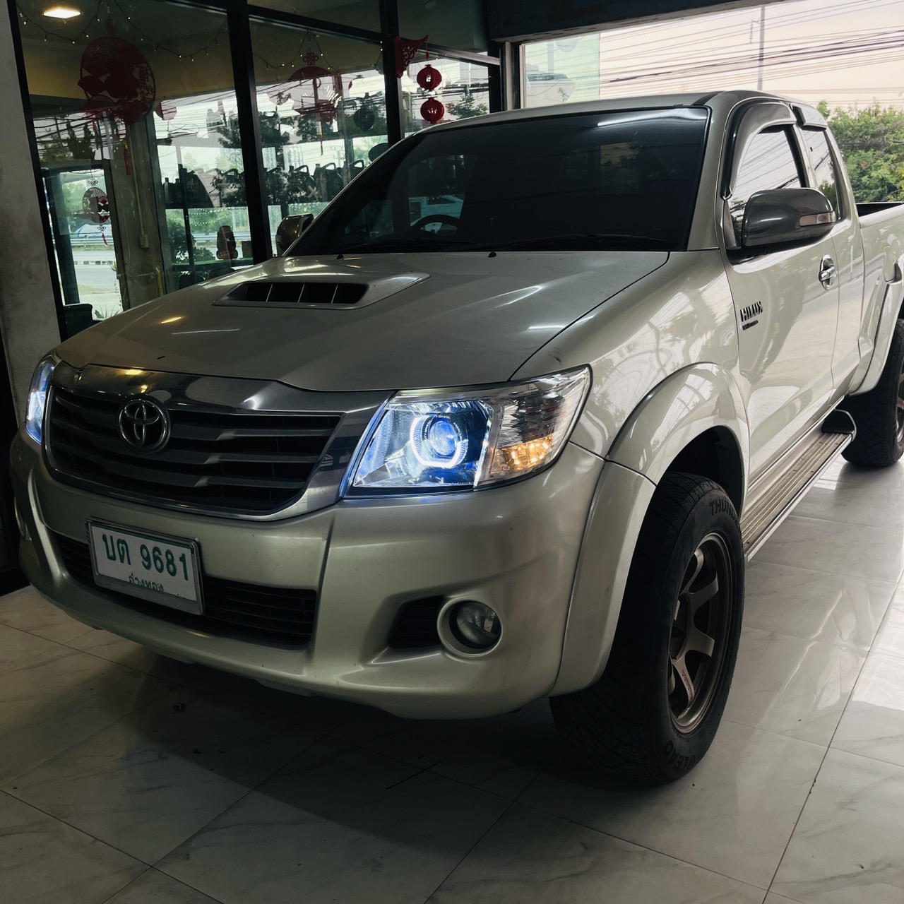 ค้นหาร้านไฟหน้ารถยนต์ ใกล้ ฉันได้ที่นี่