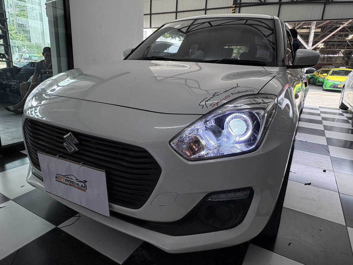 หลอดไฟหน้า