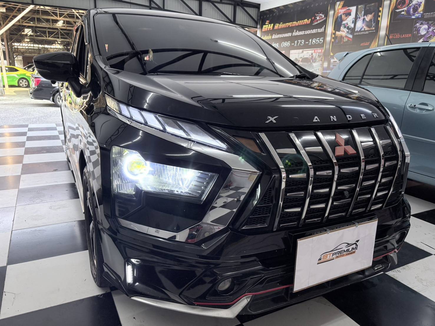 บริการเปลี่ยนไฟหน้ารถ