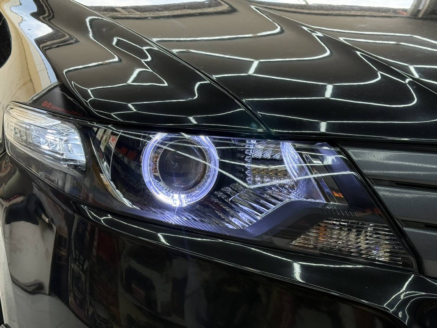 ร้านแต่งไฟรถยนต์