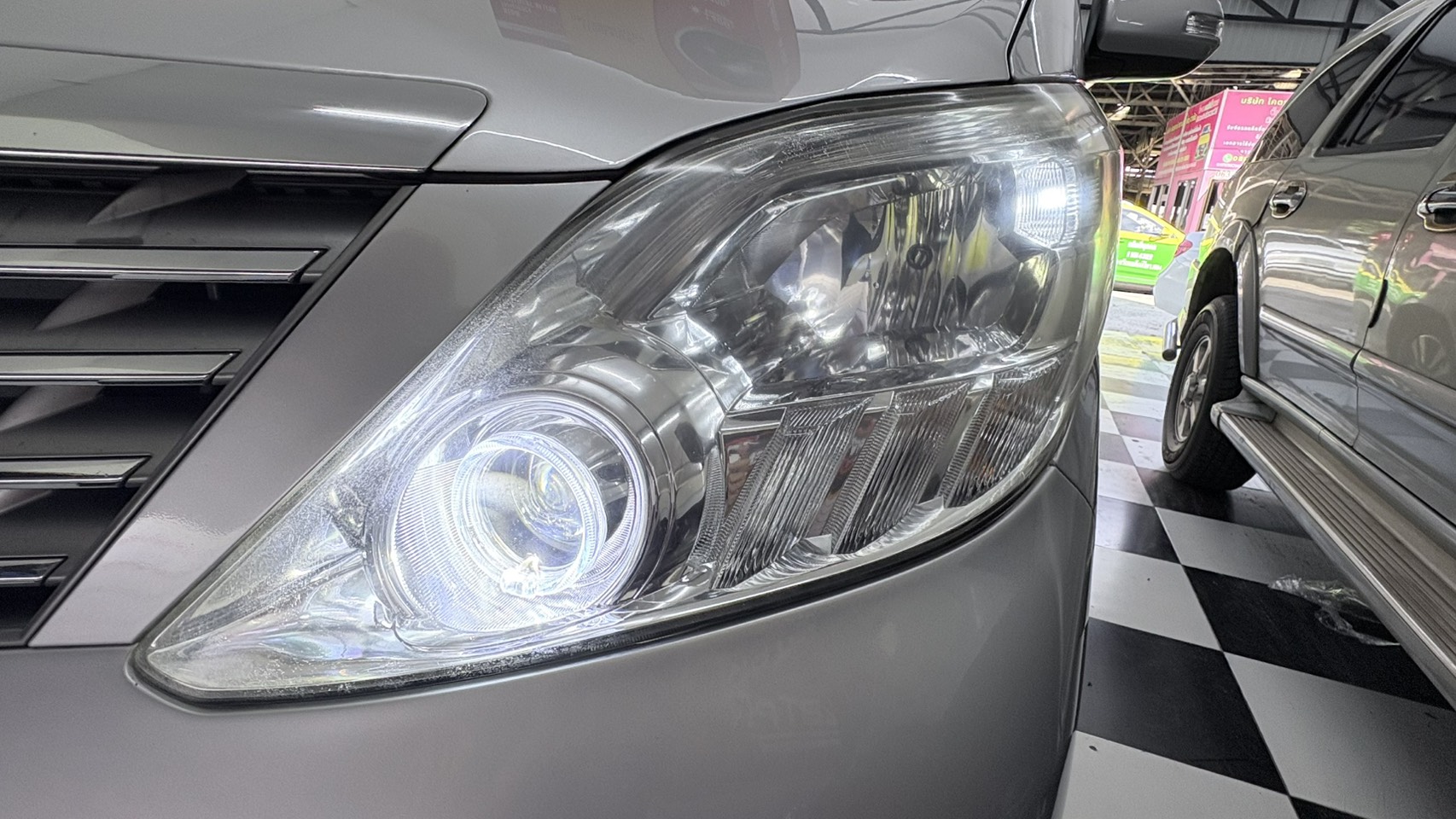 หลอด ไฟ หน้า รถ LED หลอด ไฟ หน้า รถ LED